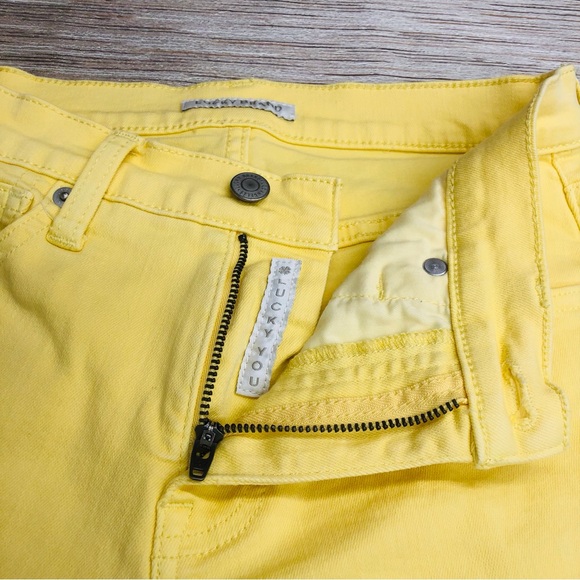 Lucky Brand Yellow Ava Mid Rise Crop - Picture 5 of 16